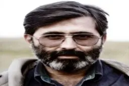 مسئولان و هنرمندان حوزه هنری بر سر مزار شهید آوینی حاضر می‌شوند
