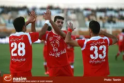 پرسپولیس با غلبه بر النصر عربستان صدرنشینی خود را حفظ کرد