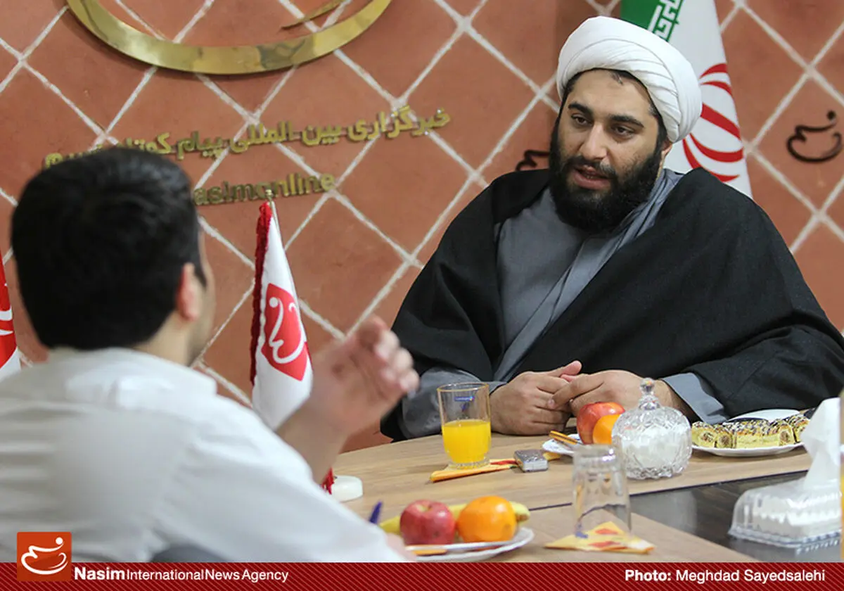 کاشانی: جریان "تشیع انگلیسی"، جز شرمساری نفعی برای شیعه نداشته است