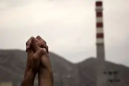 نامه دانشجویان بسیجی به روحانی: نسبت به خطوط قرمز هسته‌ای هشدار می‌دهیم