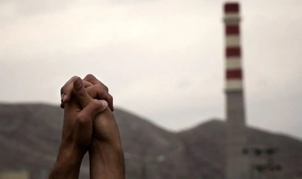 نامه دانشجویان بسیجی به روحانی: نسبت به خطوط قرمز هسته‌ای هشدار می‌دهیم