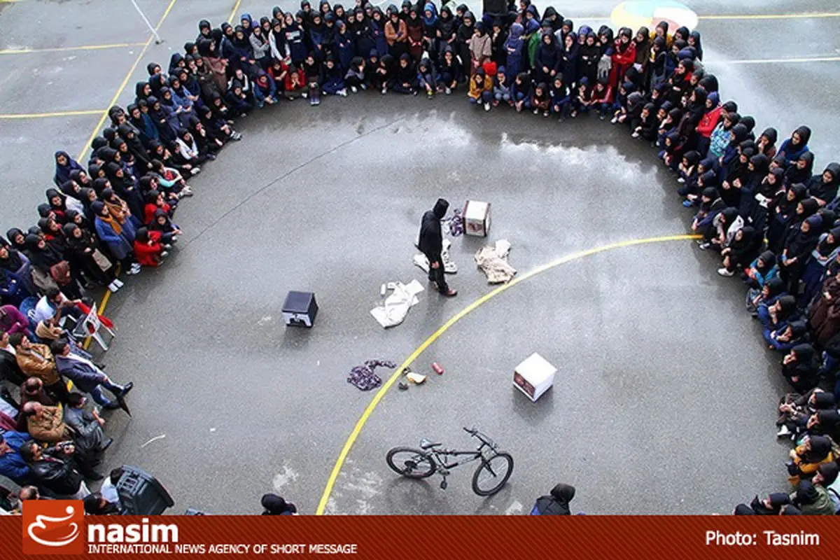 جشنواره تئاتر خیابانی راهیان نور در آبادان به کار خود پایان داد