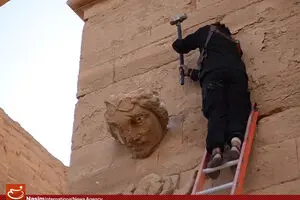 عکس خبری:: ادامه تخریب آثار باستانی و تاریخی عراق توسط داعش