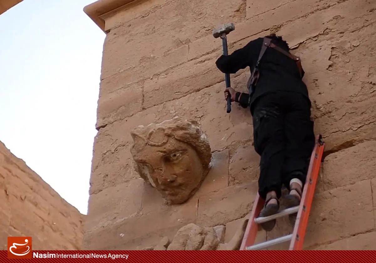عکس خبری:: ادامه تخریب آثار باستانی و تاریخی عراق توسط داعش