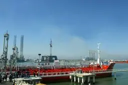 بانک مرکزی: صادرات نفت ۱.۷ درصد کاهش یافت