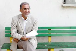 تحلیل راغفر از دلایل افزایش رشد اقتصادی و کاهش تورم در ۱.۵ سال اخیر