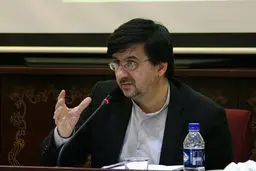 احمدی: به همان اندازه که ورزش آقایان اهمیت دارد باید به ورزش بانوان نیز اهمیت داد