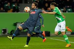 ناپولی با ۴ گل وولفسبورگ را درهم کوبید