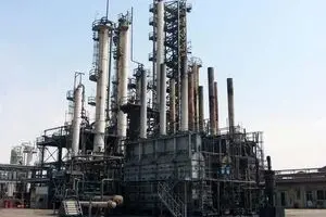 قیمت‌ پایه محصولات پتروشیمی اول اردیبهشت اعلام می‌شود