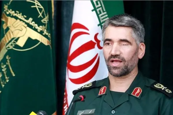 سردار فضلی:  ارتش و بسیج از هنرهای بزرگ انقلاب اسلامی است