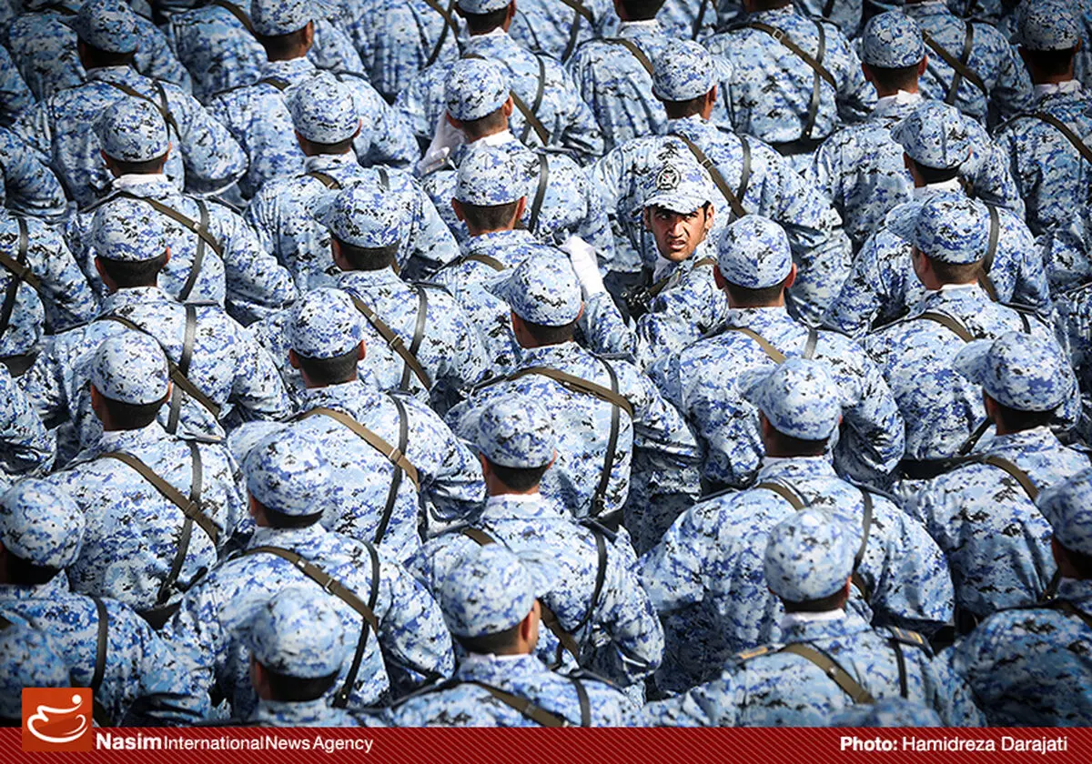 گزارش تصویری ۲:: رژه گرامیداشت روز ارتش در تهران