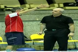 امیر خوش‌خبر: تیم ملی والیبال با ۱۶ بازیکن راهی فنلاند می‌شود