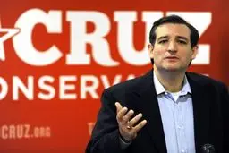 سناتور آمریکایی: تا زمانی که ایران 