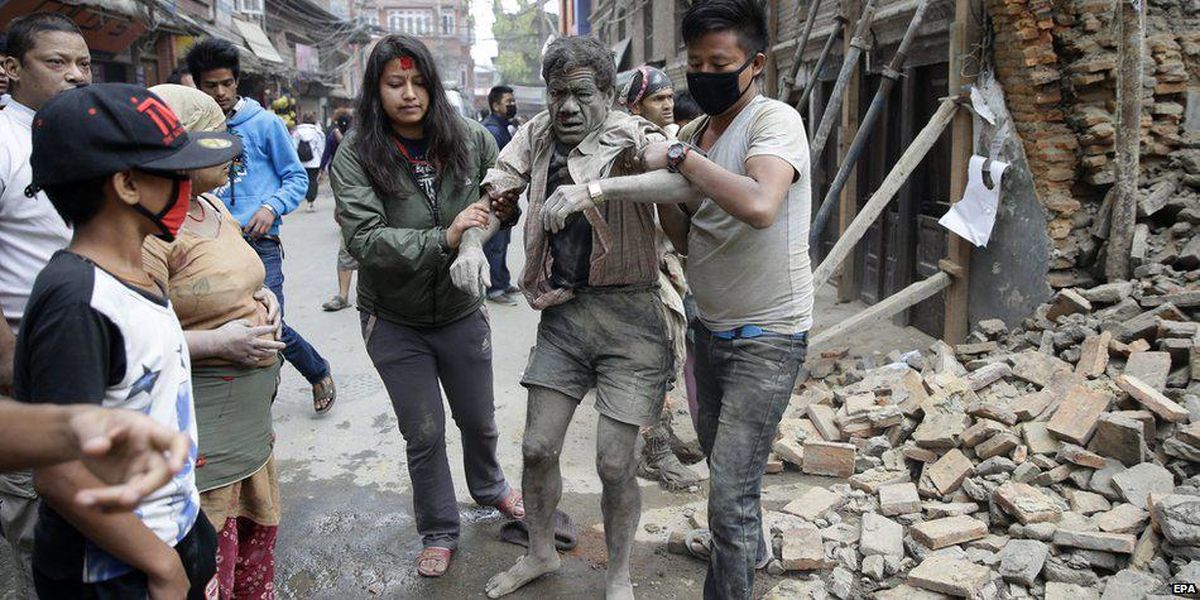 کشته‌های زلزله نپال از ۱۸۰۰ نفر فراتر رفت؛ دولت  درخواست کمک کرد