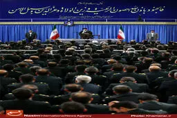 گزارش تصویری:: دیدار فرماندهان نیروی انتظامی با رهبر معظم انقلاب