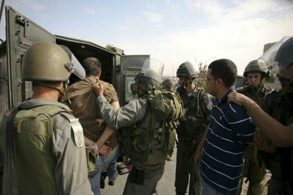نظامیان صهیونیست ۱۰ فلسطینی را بازداشت کردند