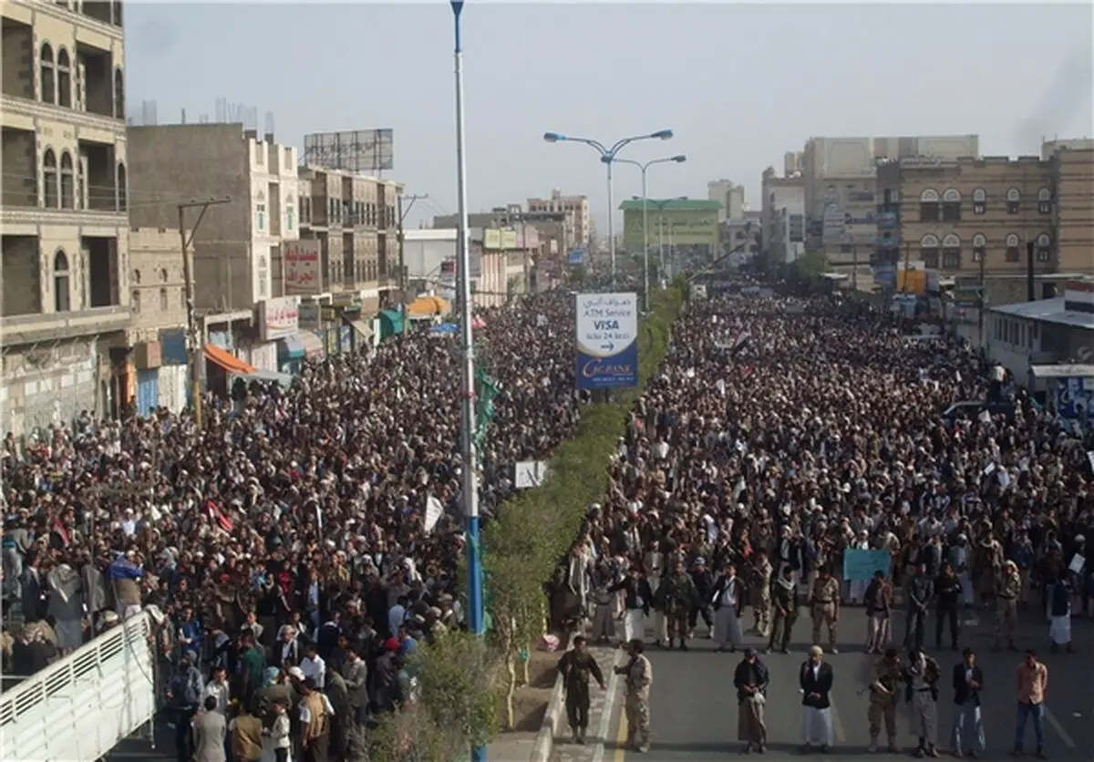 شعار "مرگ بر آمریکا" و "مرگ بر عربستان" بار دیگر در یمن طنین‌انداز شد
