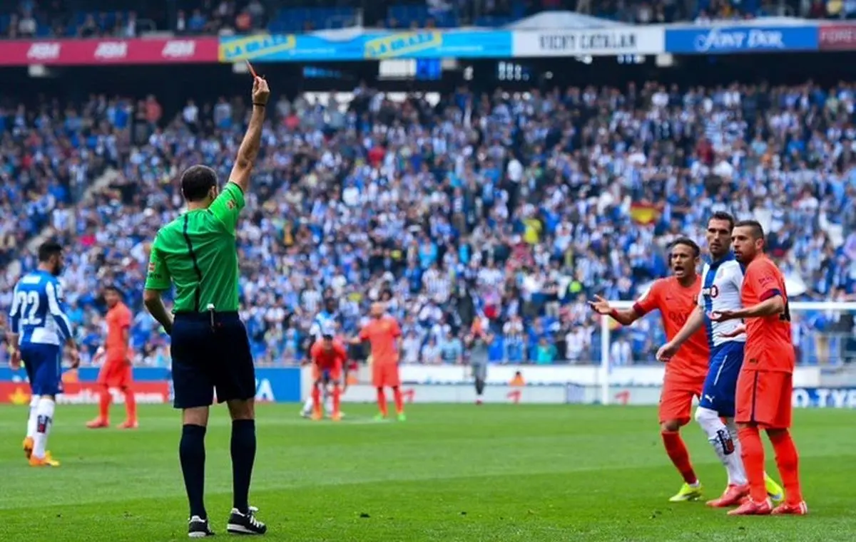 سوژه روز: داور دربی کاتالونیا به فوق‌ستاره بارسلونا چه گفت؟