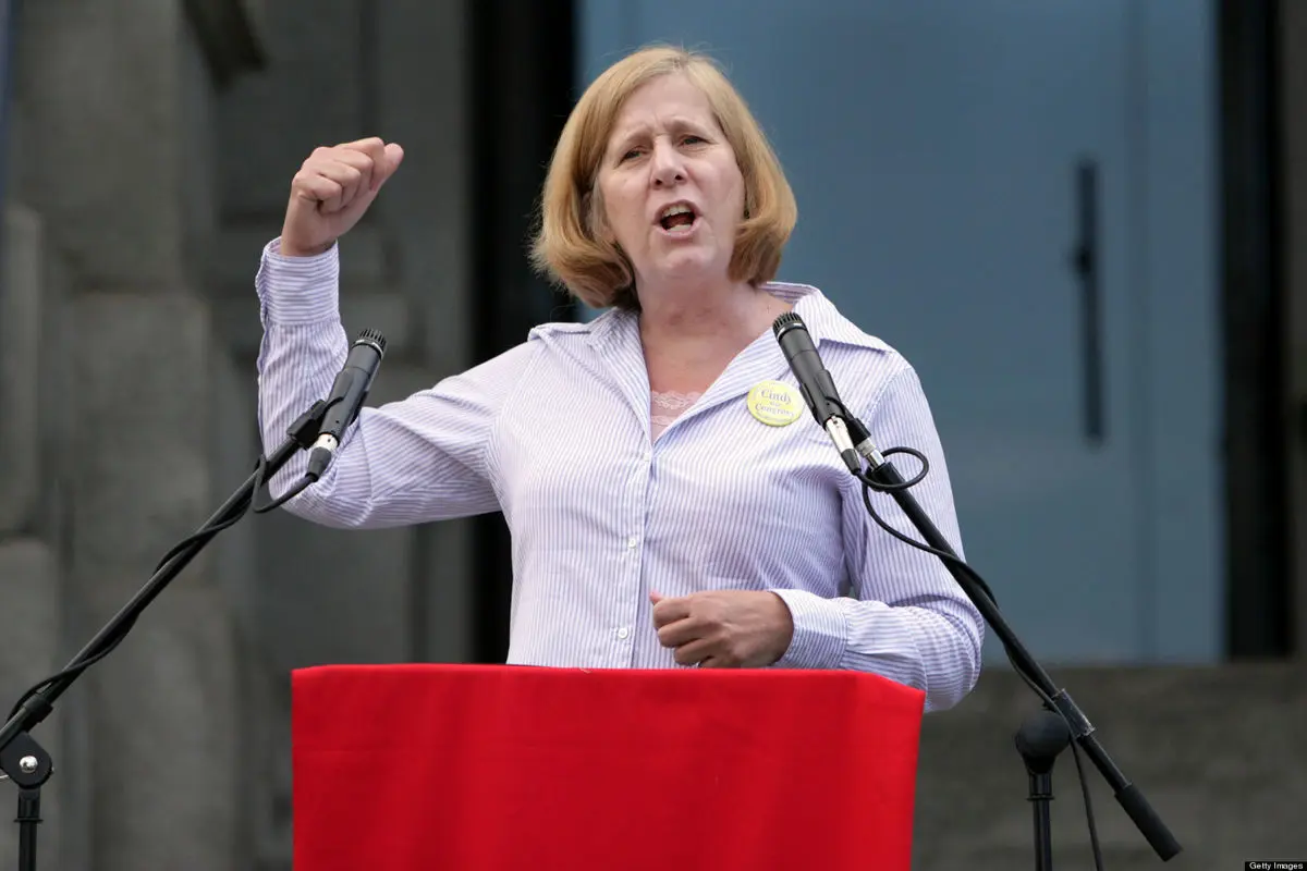 "سیندی شیهان": انتخابات آمریکا زمین رقابت ثروتمندان است؛ نه رای مردم