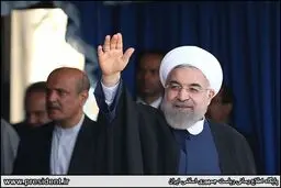 رئیس جمهور از نمایشگاه توانمندی‌های عشایر فارس و آرامگاه حافظ بازدید کرد