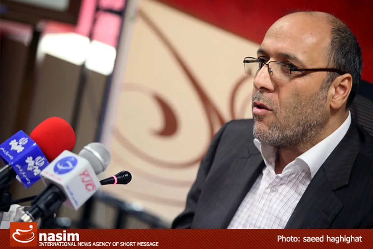 معاون شهردار تهران: ۵۰۰ هزار خودرو در تهران بار و مسافر جابجا می‌کنند