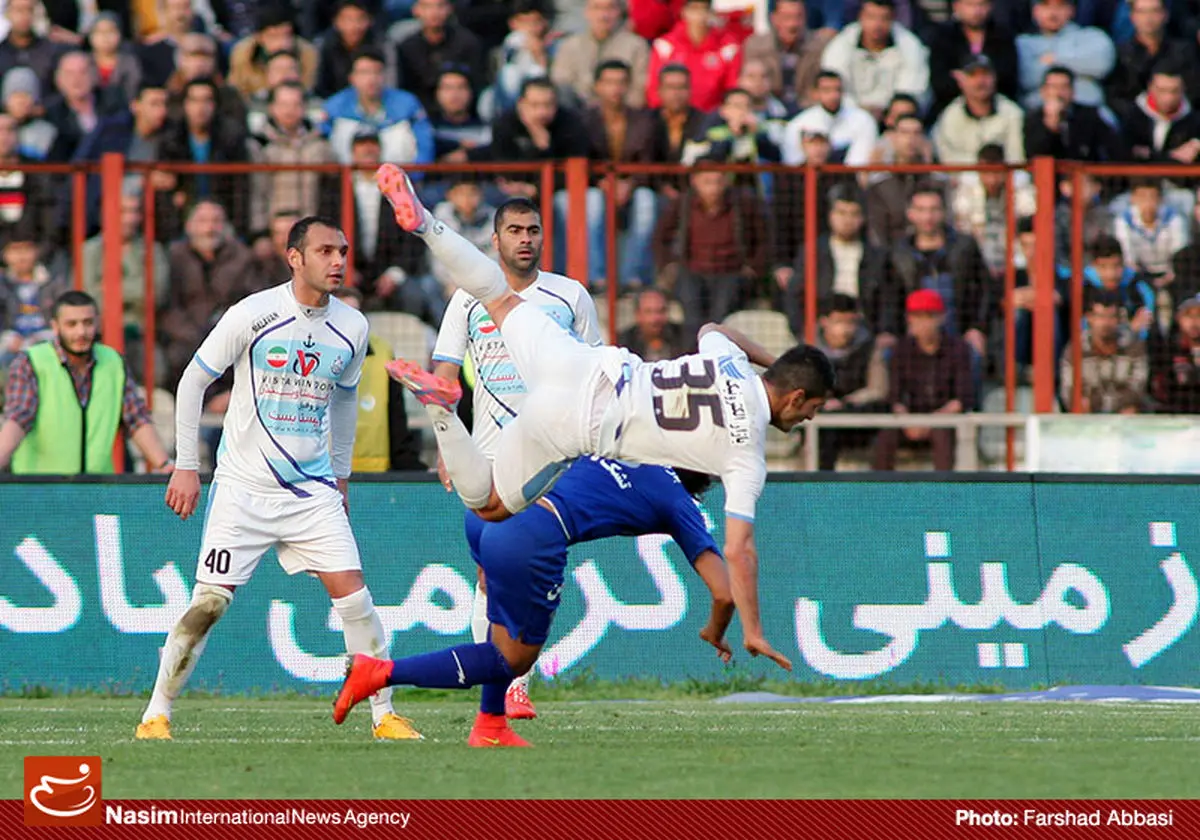 ملوان و فولاد در نیمه نخست مساوی کردند
