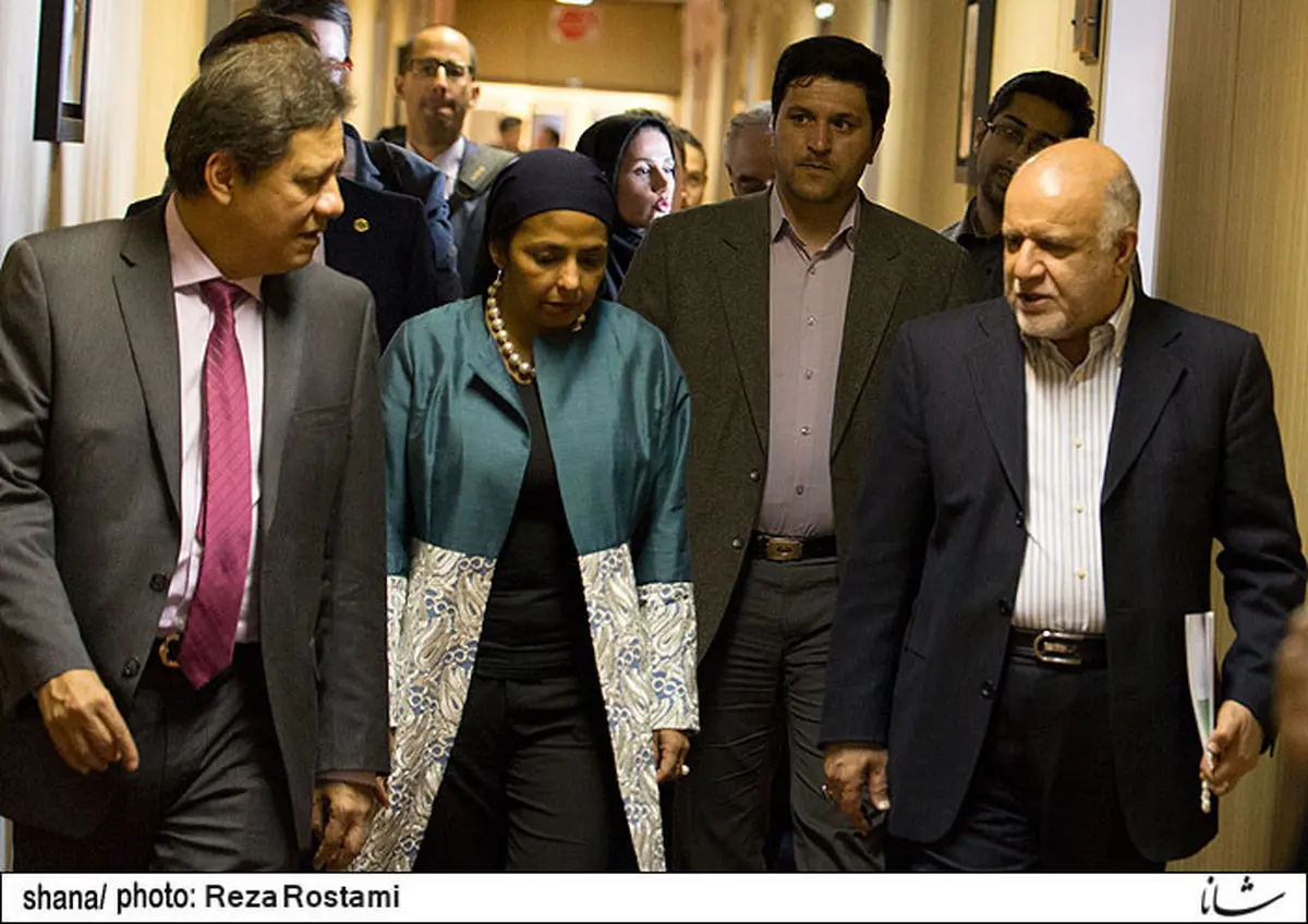 زنگنه: ایران خواهان بازگشت سهم صادرات نفت خام خود به سطح پیش از اعمال تحریم‌هاست