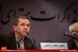 وزارت خارجه حساب توئیتری منتسب به تخت روانچی را جعلی خواند
