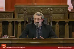 لاریجانی: برای تحقق اهداف سند تحول آموزش نیاز به همفکری وجود دارد