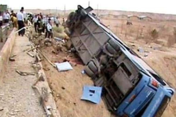عامل حادثه تصادف اتوبوس در سوادکوه دو سال محروم شد