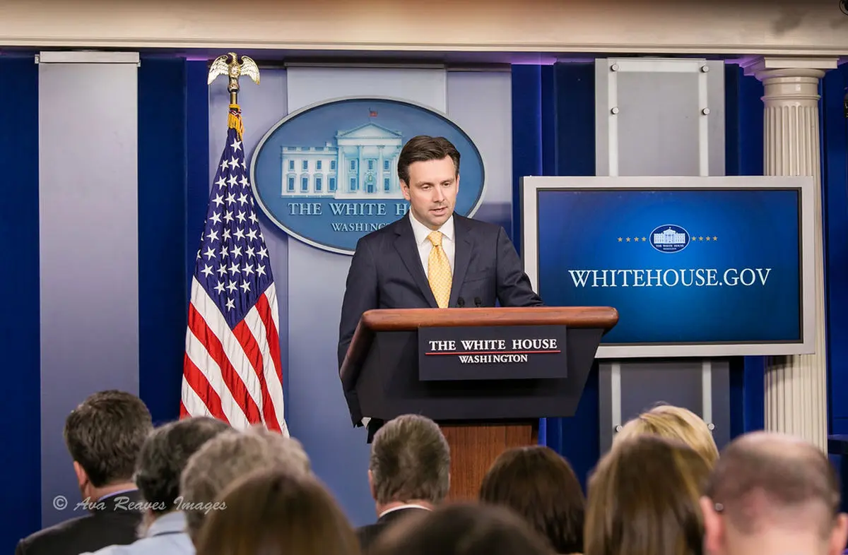 سخنگوی کاخ سفید: می‌خواهیم ایران را مجبور کنیم همه جزئیات را بپذیرد