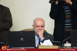 وزیر نفت: صادرات نفت به اندازه جمهوری آذربایجان برای ما قابل قبول نیست