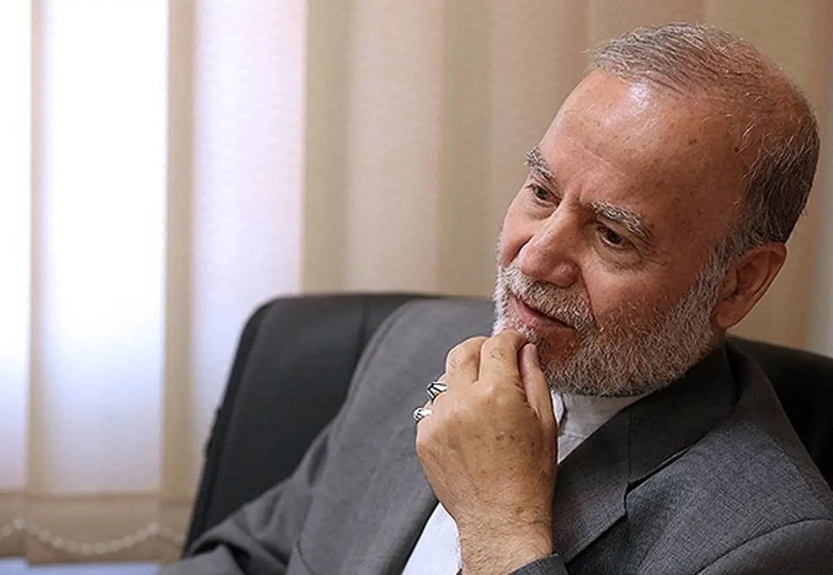 وزیر علوم درگذشت صادق آئینه‌وند را تسلیت گفت