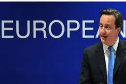 دیوید کامرون: دولت انگلیس باید بیشتر در زندگی مردم دخالت کند