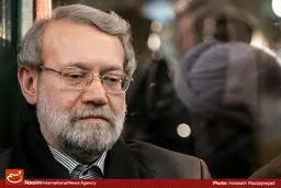 علی لاریجانی در ششمین سالگرد ارتحال آیت‌الله  بهجت حضور یافت