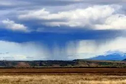 آسمان تهران تا صبح فردا با وزش باد همراه است