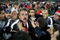 حواشی بازی تراکتورسازی و نفت در 