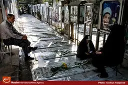 عضو  شورای شهر تهران از اعتراض خانواده‌های شهدا به ساماندهی قبور شهدا خبر داد