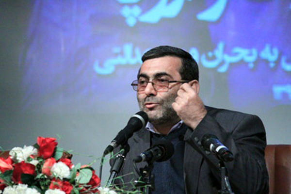 خرمشاد: ایرانی که منتقد نظام دو قطبی قبلی بود باید   تکلیف خود با نظام جدید را مشخص کند