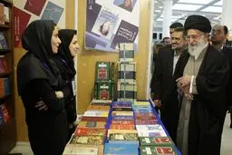 حدادعادل: حضور رهبر انقلاب در نمایشگاه باعث دلگرمی ناشران می‌شود