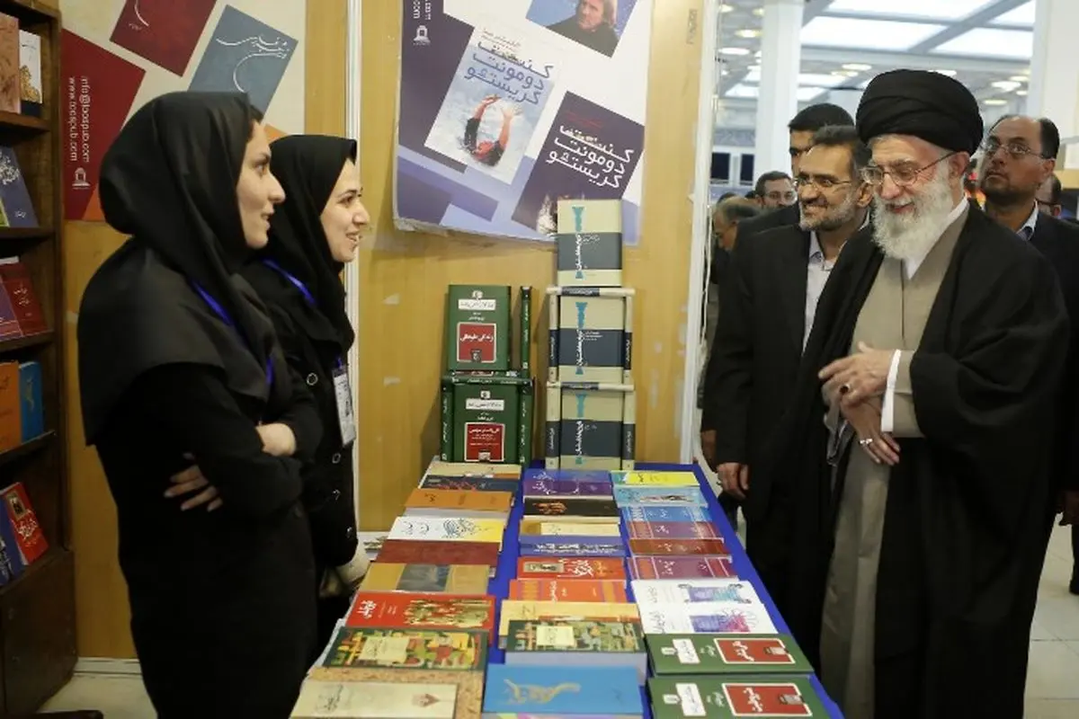 حدادعادل: حضور رهبر انقلاب در نمایشگاه باعث دلگرمی ناشران می‌شود