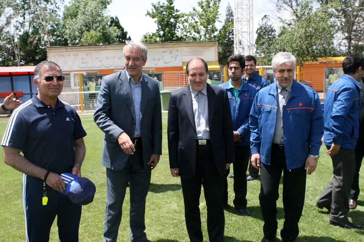 رئیس فدراسیون فوتبال از باشگاه سایپا بازدید کرد