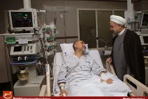 عکس خبری:: عیادت رئیس‌جمهور از علی‌اکبر صالحی
