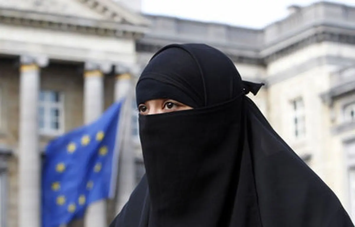 پوشش نقاب و برقع در هلند ممنوع شد
