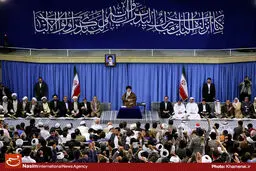 گزارش تصویری:: دیدار شرکت‌کنندگان در مسابقات بین‌المللی قرآن کریم با رهبر معظم انقلاب