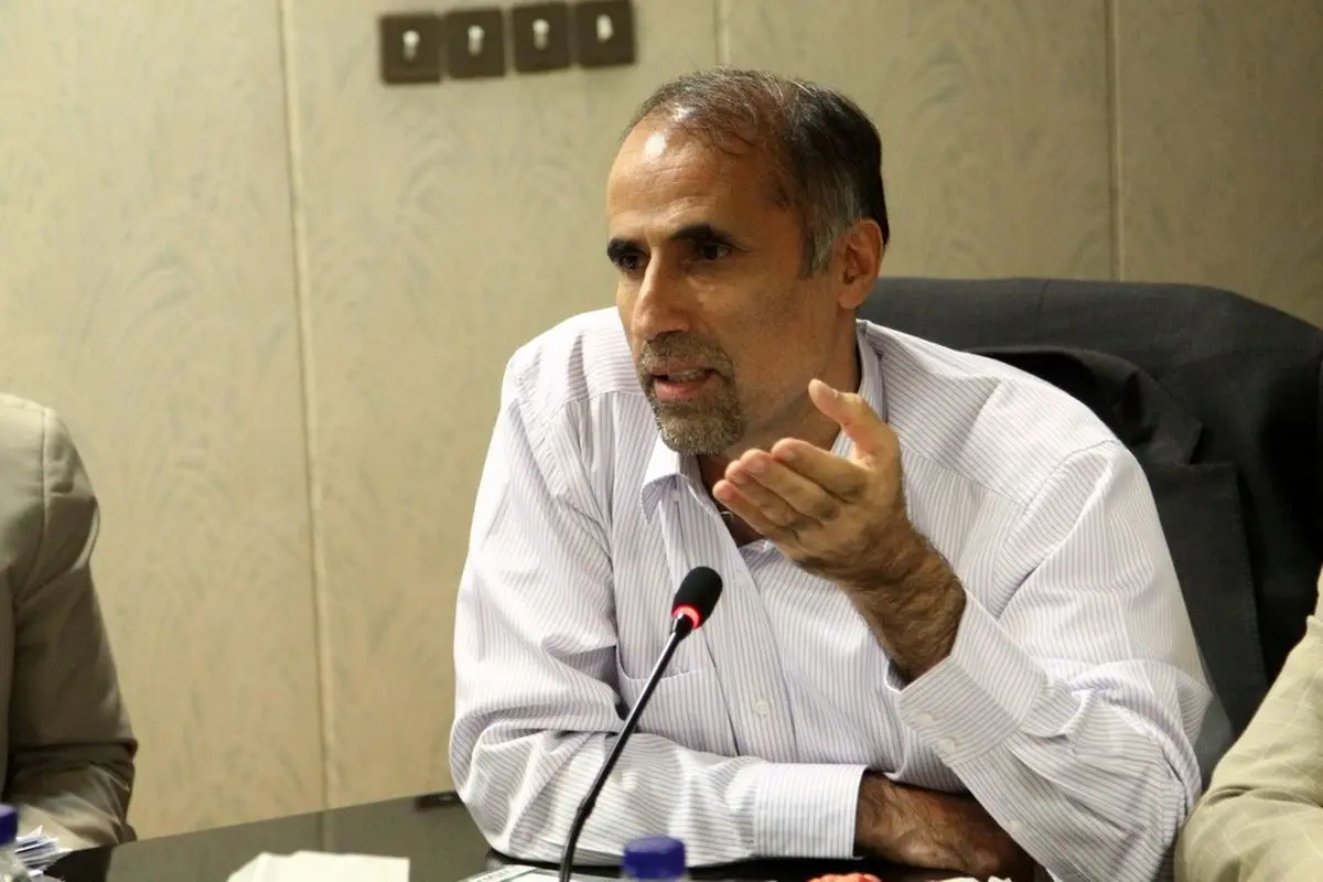 معاون وزیر صنعت: نرخ حمل‌ونقل تجاری با گرانی سوخت تغییر نمی‌کند