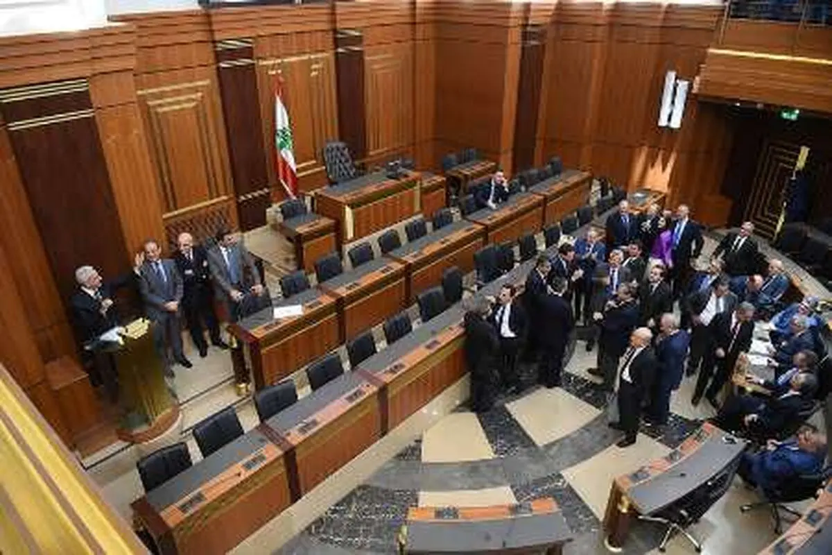 انتخاب رئیس جمهور سیزدهم لبنان به جلسه بیست و پنجم مجلس موکول شد