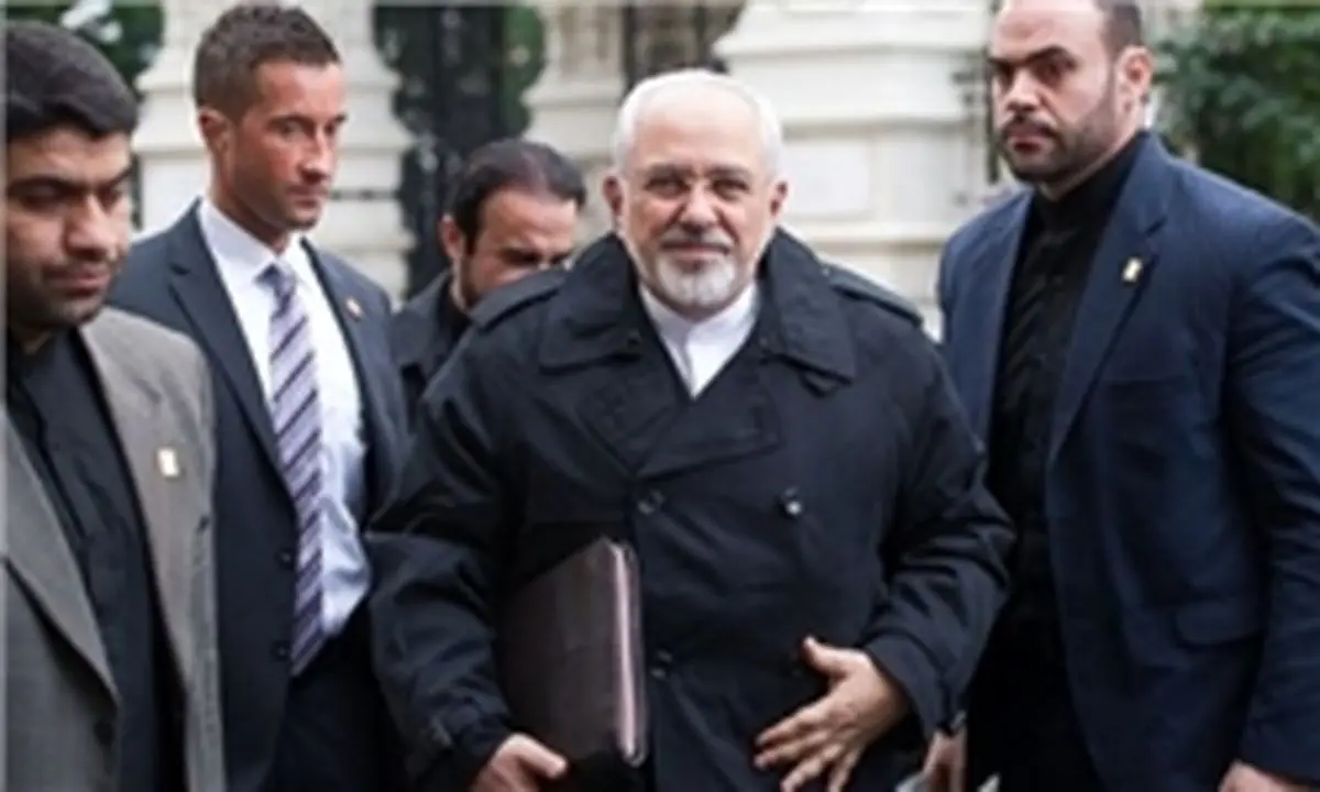 ظریف مسکو را به مقصد تهران ترک کرد