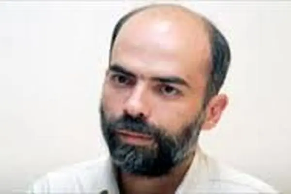 عاکف: بازار کاغذ داخلی باید از حالت انحصاری خارج شود