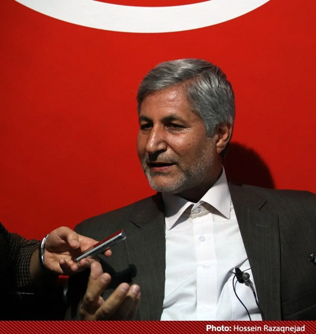 رئیس سابق صندوق توسعه ملی: افزایش فروش نفت خام با لغو تحریم‌ها خوشحالی ندارد!